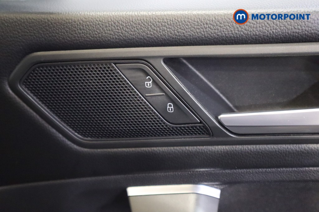 Volkswagen Tiguan Allspace Life Manual Petrol SUV - Stock Number (1609429) - 12th supplementary image