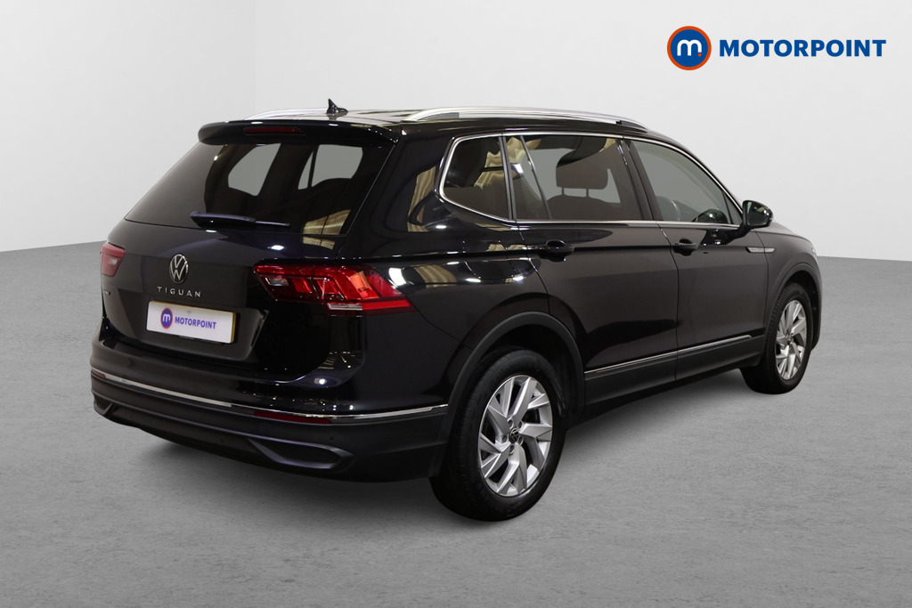 Volkswagen Tiguan Allspace Life Manual Petrol SUV - Stock Number (1609429) - Drivers side rear corner