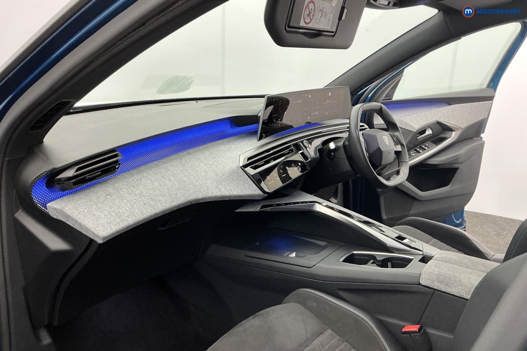 Peugeot 3008 GT Automatic Electric SUV - Stock Number (1609502) - 12th supplementary image