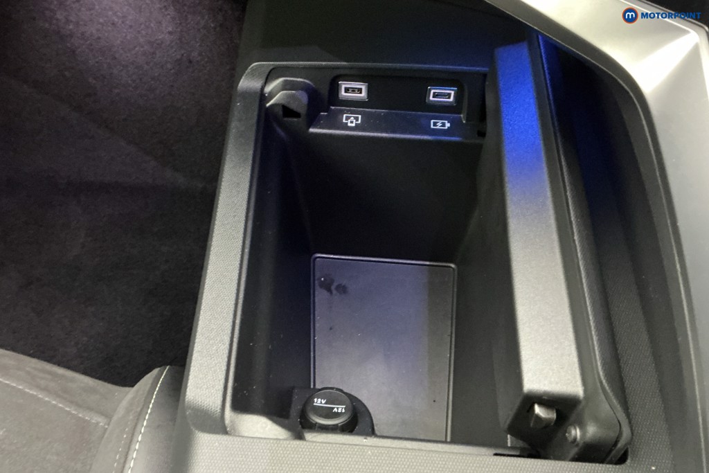 Peugeot 3008 GT Automatic Electric SUV - Stock Number (1609502) - 21st supplementary image