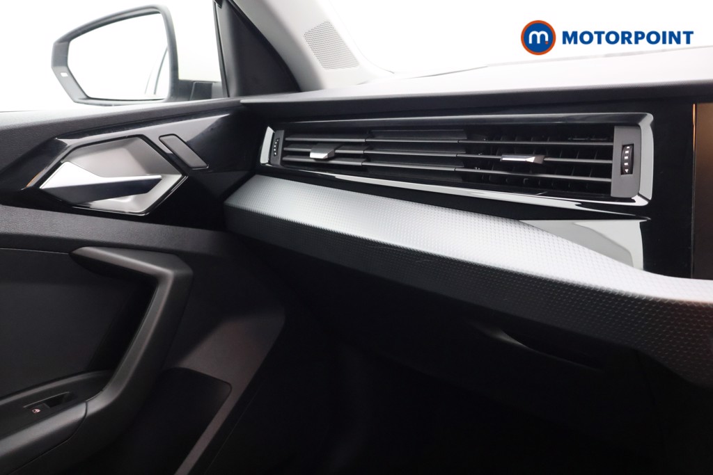 Audi A1 Sport Manual Petrol Hatchback - Stock Number (1609560) - 8th supplementary image