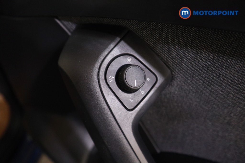 Seat Ateca Se Technology Manual Petrol SUV - Stock Number (1609639) - 16th supplementary image