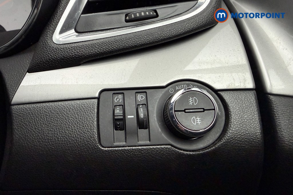 Vauxhall Mokka Exclusiv Manual Petrol SUV - Stock Number (1609925) - 16th supplementary image