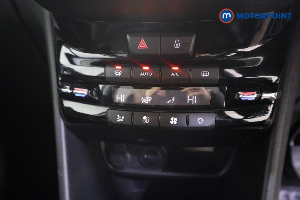 Peugeot 2008 Allure Manual Petrol SUV - Stock Number (1610017) - 8th supplementary image