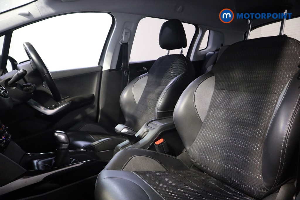 Peugeot 2008 Allure Manual Petrol SUV - Stock Number (1610017) - 15th supplementary image