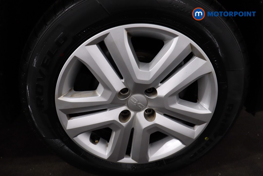 Dacia Sandero Stepway Expression Manual Petrol Hatchback - Stock Number (1610225) - 10th supplementary image