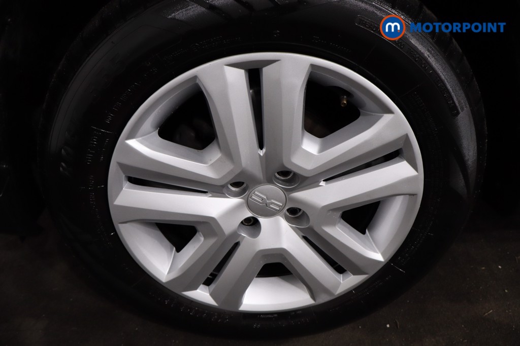 Dacia Sandero Stepway Expression Manual Petrol Hatchback - Stock Number (1610225) - 11th supplementary image