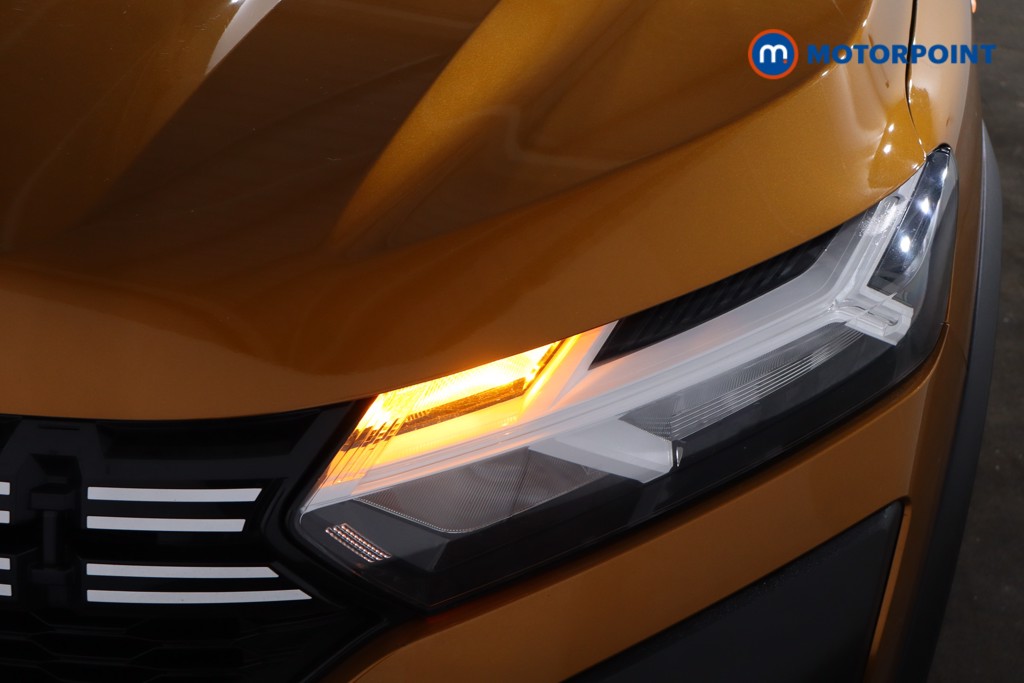 Dacia Sandero Stepway Expression Manual Petrol Hatchback - Stock Number (1610232) - 28th supplementary image