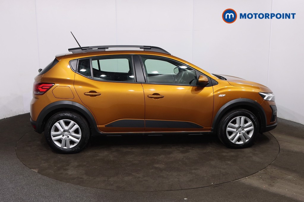 Dacia Sandero Stepway Expression Manual Petrol Hatchback - Stock Number (1610232) - Drivers side