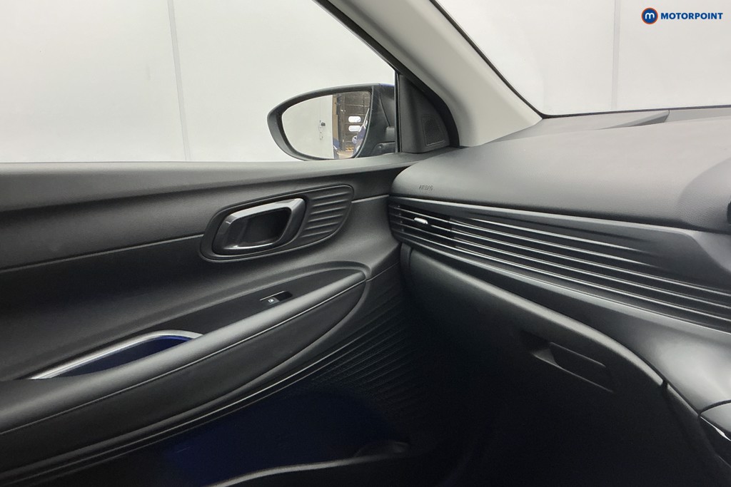 Hyundai Bayon Premium Automatic Petrol SUV - Stock Number (1610585) - 19th supplementary image