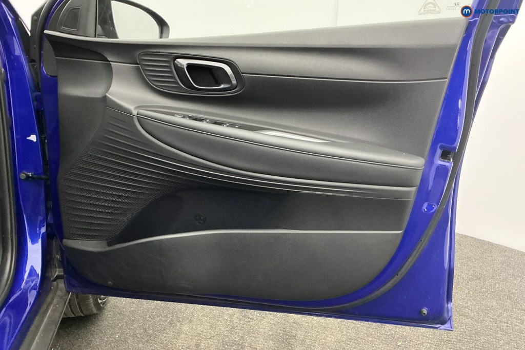 Hyundai Bayon Premium Automatic Petrol SUV - Stock Number (1610585) - 23rd supplementary image