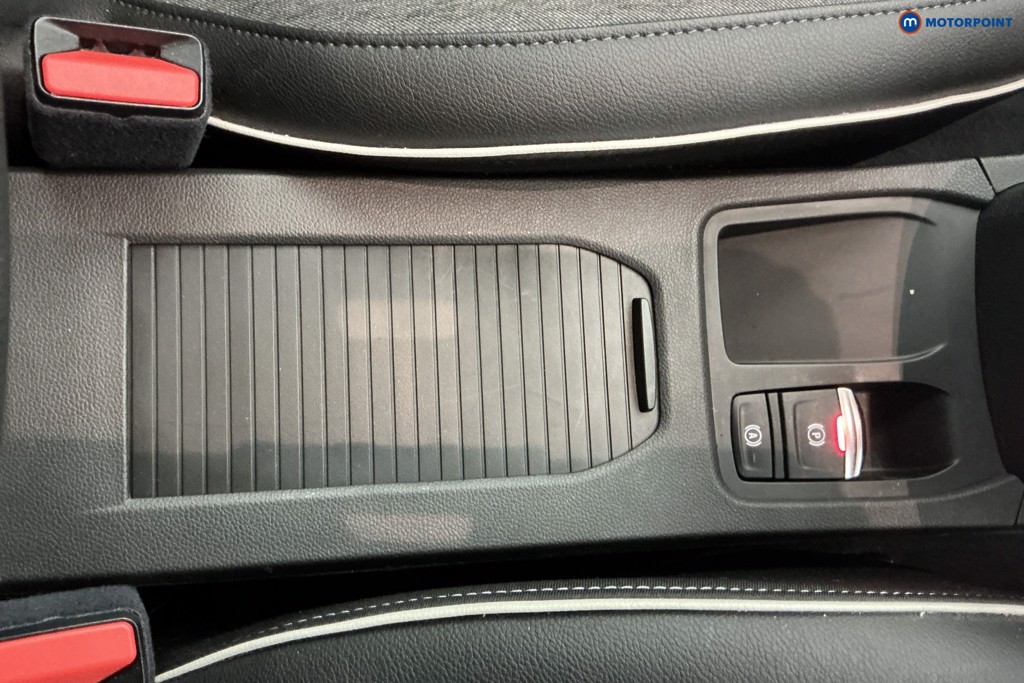 Renault Clio Techno Automatic Petrol-Electric Hybrid Hatchback - Stock Number (1610647) - 17th supplementary image