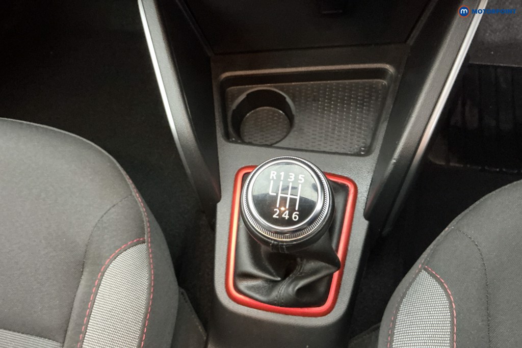 Dacia Duster Techroad Manual Petrol SUV - Stock Number (1610654) - 18th supplementary image