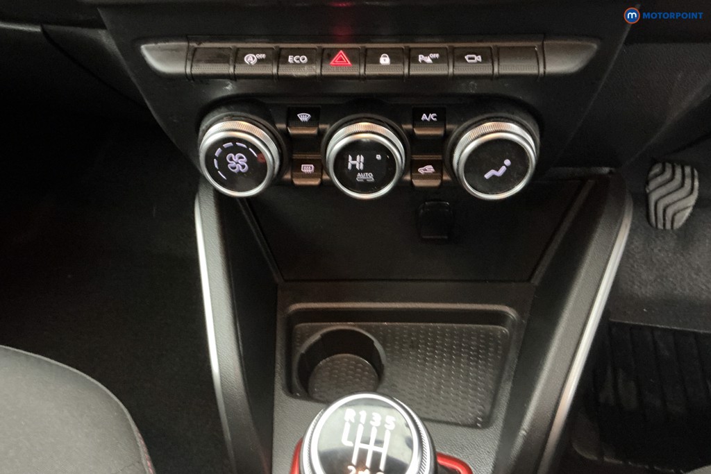 Dacia Duster Techroad Manual Petrol SUV - Stock Number (1610654) - 19th supplementary image