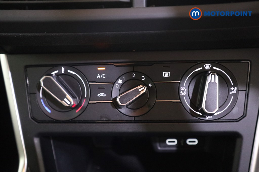 Volkswagen Polo Life Automatic Petrol Hatchback - Stock Number (1611061) - 7th supplementary image