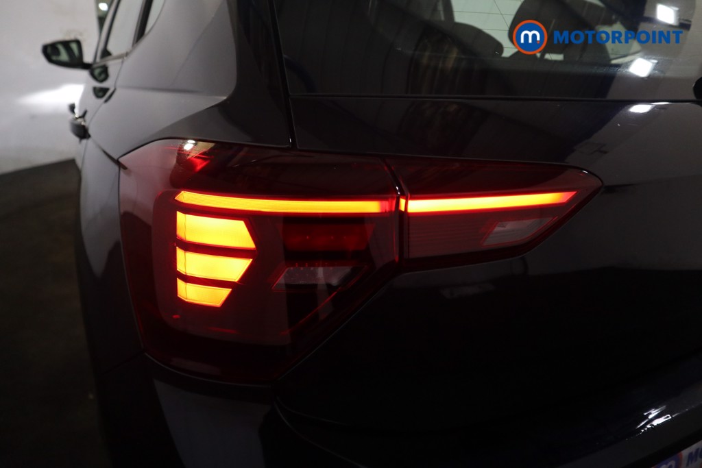 Volkswagen Polo Life Automatic Petrol Hatchback - Stock Number (1611061) - 24th supplementary image