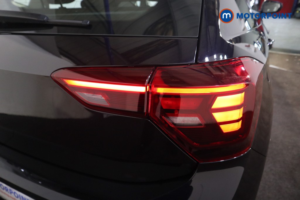 Volkswagen Polo Life Automatic Petrol Hatchback - Stock Number (1611061) - 25th supplementary image