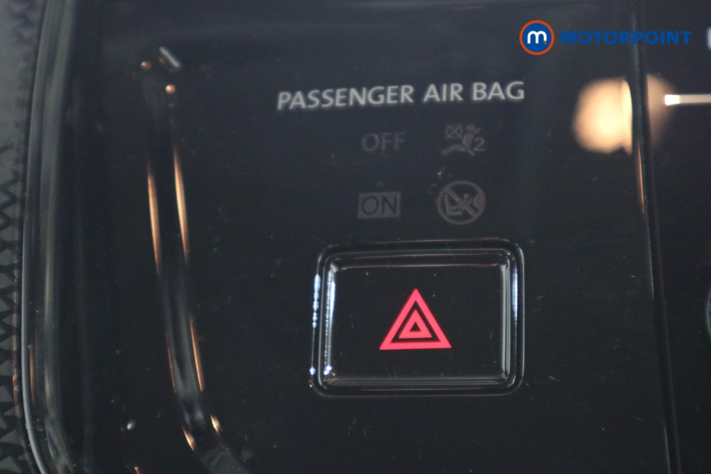 Volkswagen Polo Life Automatic Petrol Hatchback - Stock Number (1611061) - 36th supplementary image