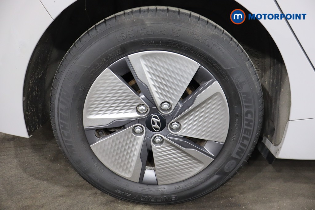 Hyundai Ioniq Premium Automatic Petrol-Electric Hybrid Hatchback - Stock Number (1611076) - 27th supplementary image