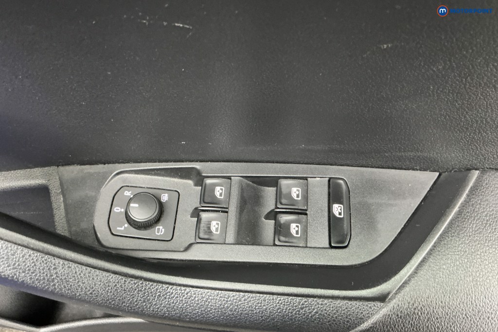 Skoda Karoq Se Technology Manual Petrol SUV - Stock Number (1611334) - 23rd supplementary image