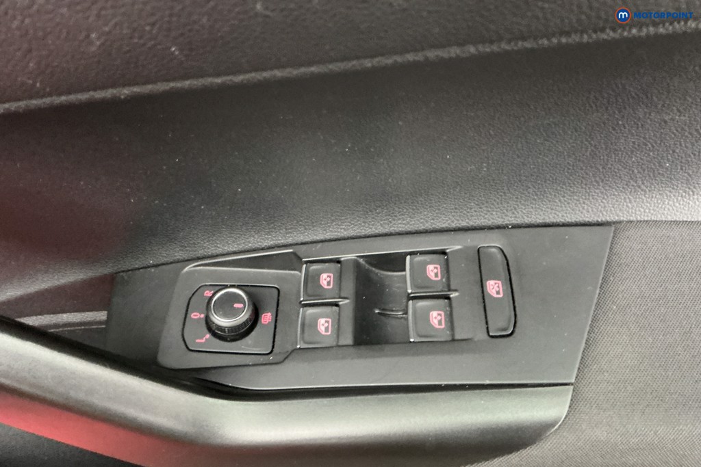 Volkswagen Polo SE Manual Petrol Hatchback - Stock Number (1611553) - 23rd supplementary image