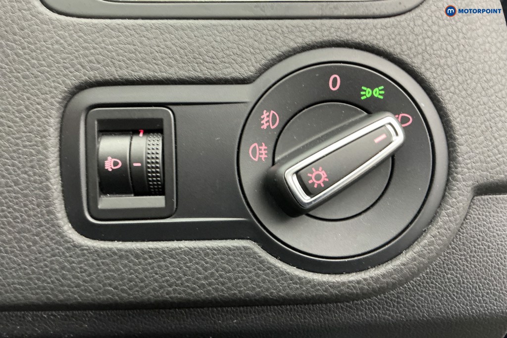 Volkswagen Polo Match Manual Petrol Hatchback - Stock Number (1611685) - 21st supplementary image