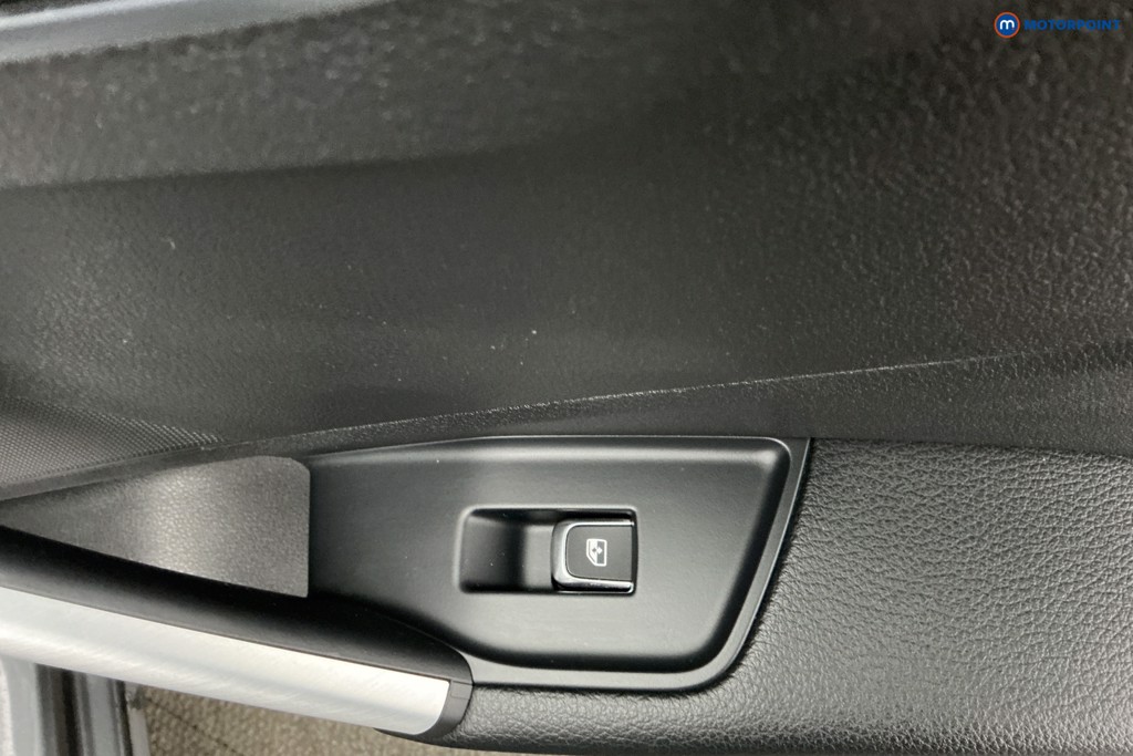 Audi Q2 S Line Automatic Petrol SUV - Stock Number (1611830) - 27th supplementary image