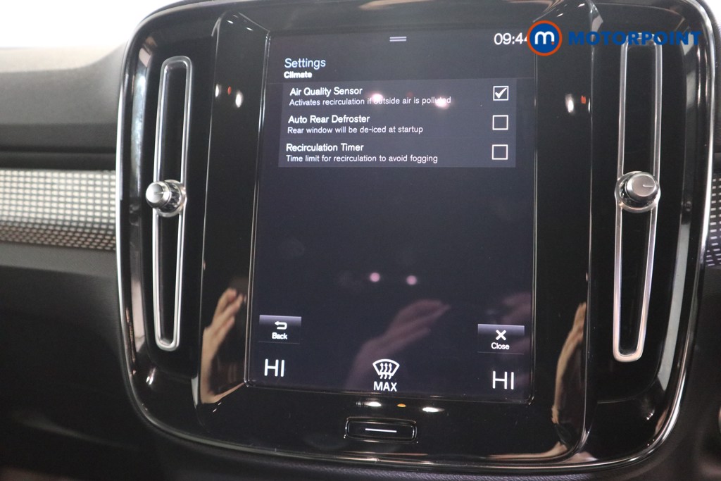 Volvo Xc40 R Design Manual Petrol SUV - Stock Number (1611984) - 4th supplementary image