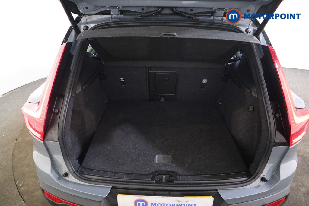 Volvo Xc40 R Design Manual Petrol SUV - Stock Number (1611984) - 21st supplementary image