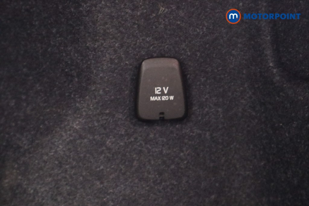 Volvo Xc40 R Design Manual Petrol SUV - Stock Number (1611984) - 23rd supplementary image