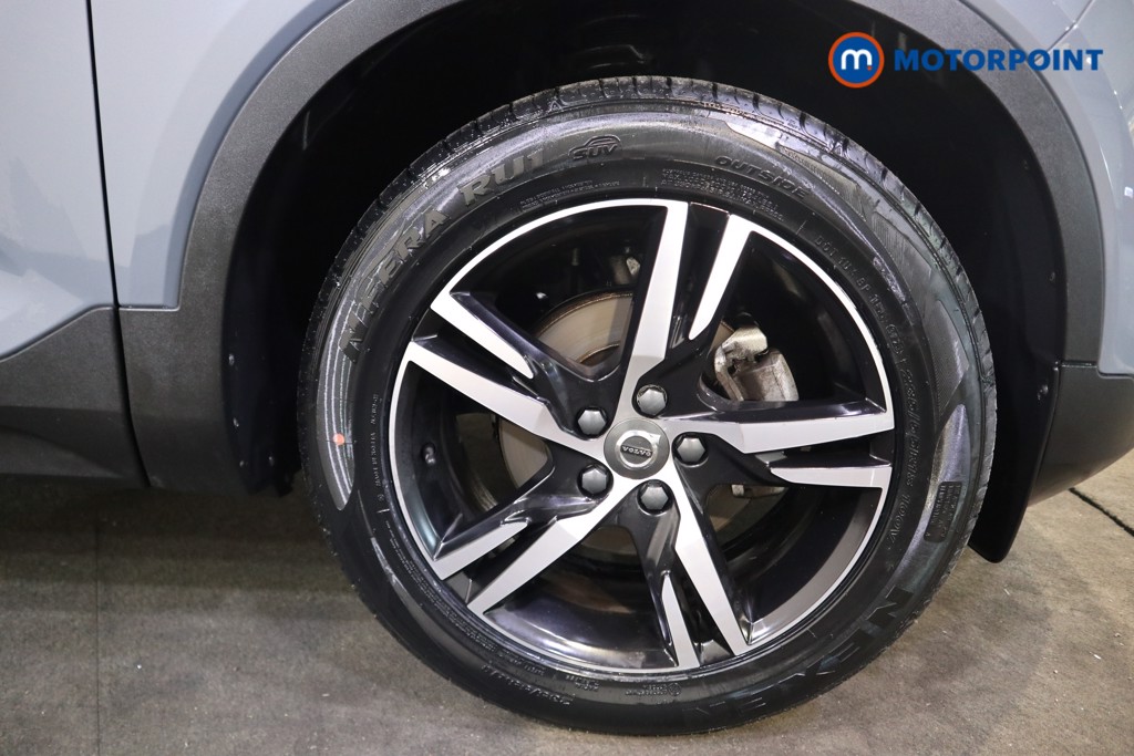 Volvo Xc40 R Design Manual Petrol SUV - Stock Number (1611984) - 26th supplementary image