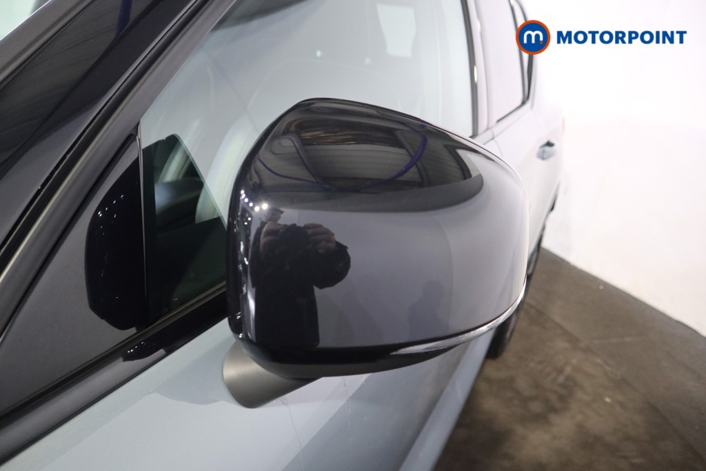 Volvo Xc40 R Design Manual Petrol SUV - Stock Number (1611984) - 38th supplementary image