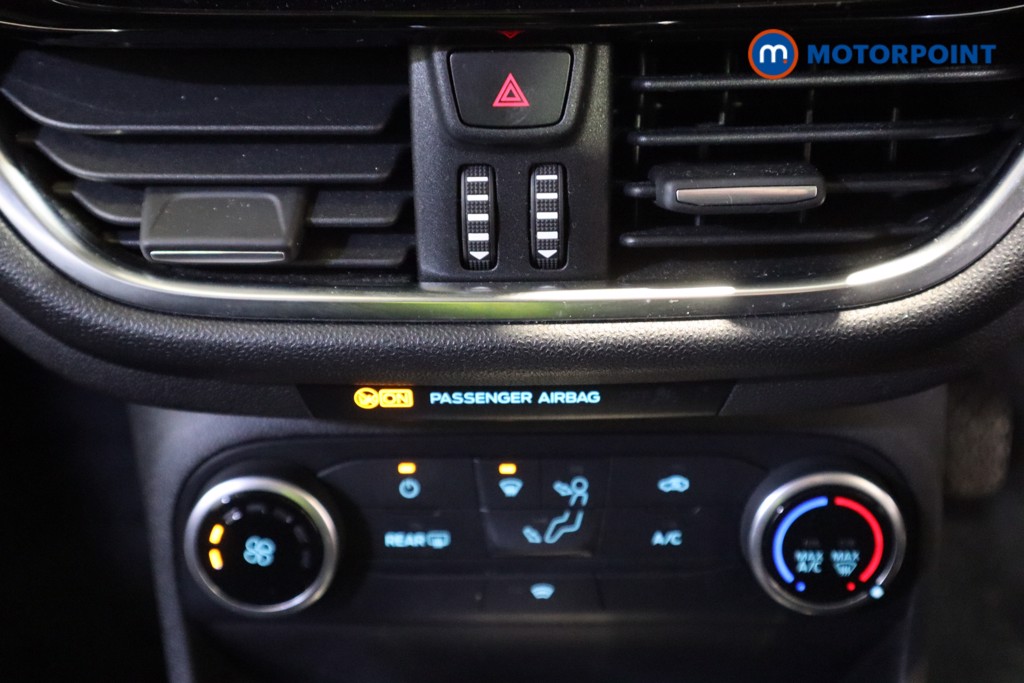 Ford Fiesta Zetec Manual Petrol Hatchback - Stock Number (1612061) - 20th supplementary image