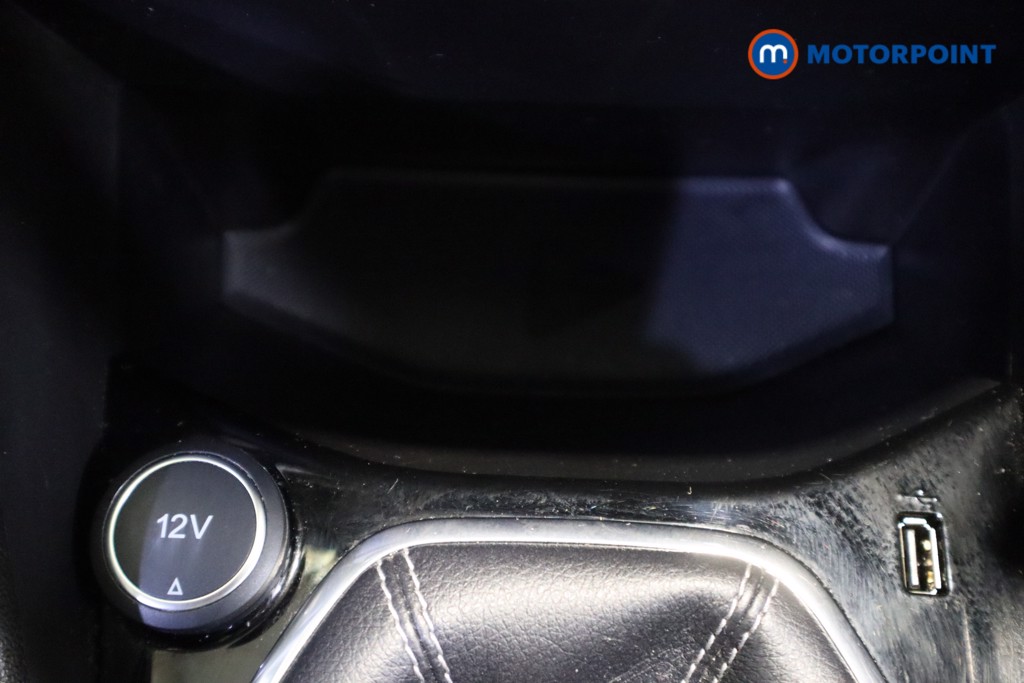 Ford Fiesta Zetec Manual Petrol Hatchback - Stock Number (1612061) - 21st supplementary image