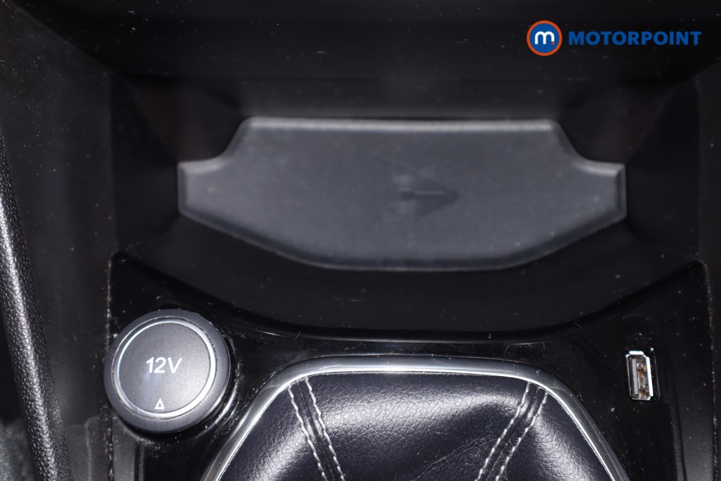 Ford Fiesta Zetec Manual Petrol Hatchback - Stock Number (1612061) - 22nd supplementary image