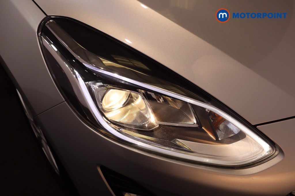 Ford Fiesta Zetec Manual Petrol Hatchback - Stock Number (1612061) - 30th supplementary image