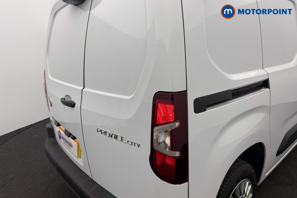 Toyota Proace City Icon Manual Diesel Panel Van - Stock Number (1612215) - 4th supplementary image