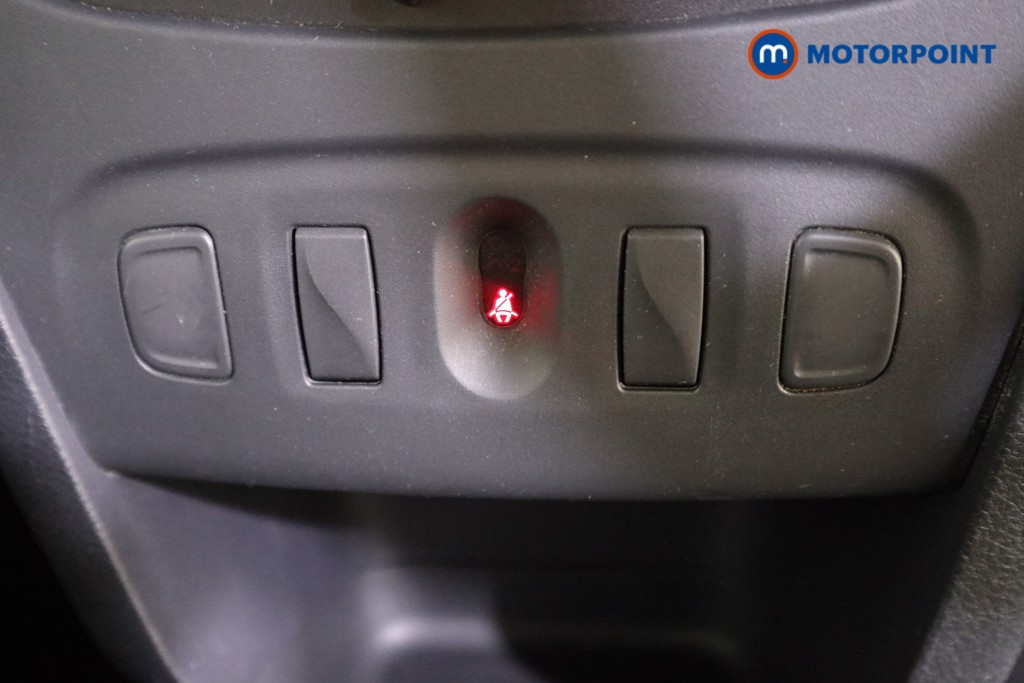 Dacia Sandero Stepway Essential Manual Petrol Hatchback - Stock Number (1612389) - 9th supplementary image