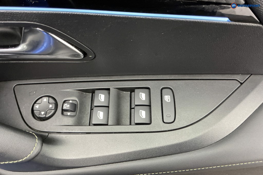 Peugeot 2008 GT Manual Petrol SUV - Stock Number (1612545) - 25th supplementary image