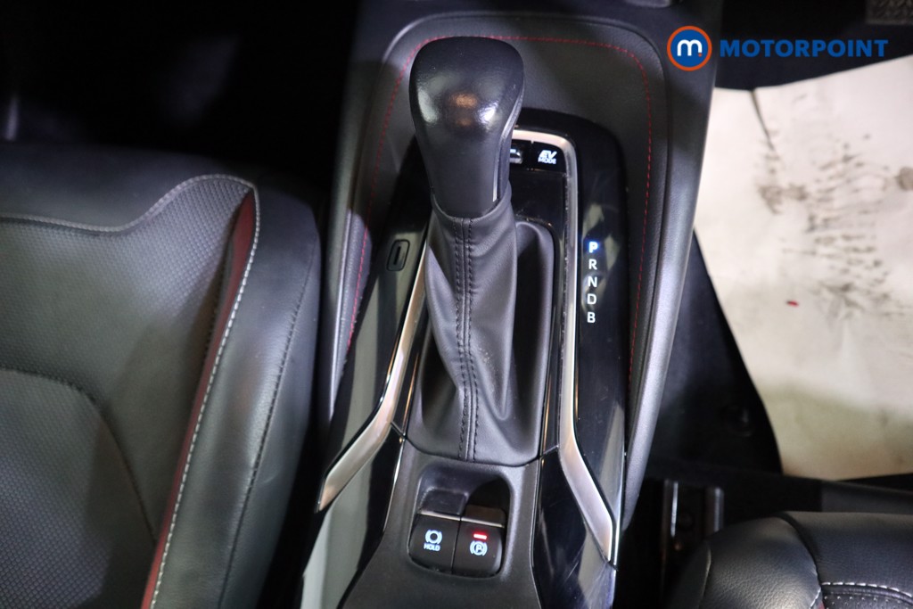 Toyota Corolla Excel Automatic Petrol-Electric Hybrid Hatchback - Stock Number (1612736) - 9th supplementary image