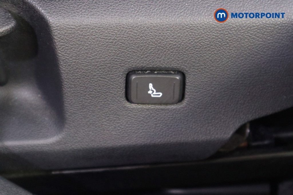 Toyota Corolla Excel Automatic Petrol-Electric Hybrid Hatchback - Stock Number (1612736) - 16th supplementary image