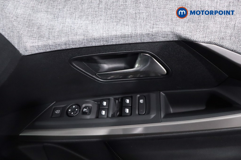 Peugeot 5008 Allure Automatic Petrol SUV - Stock Number (1612904) - 23rd supplementary image