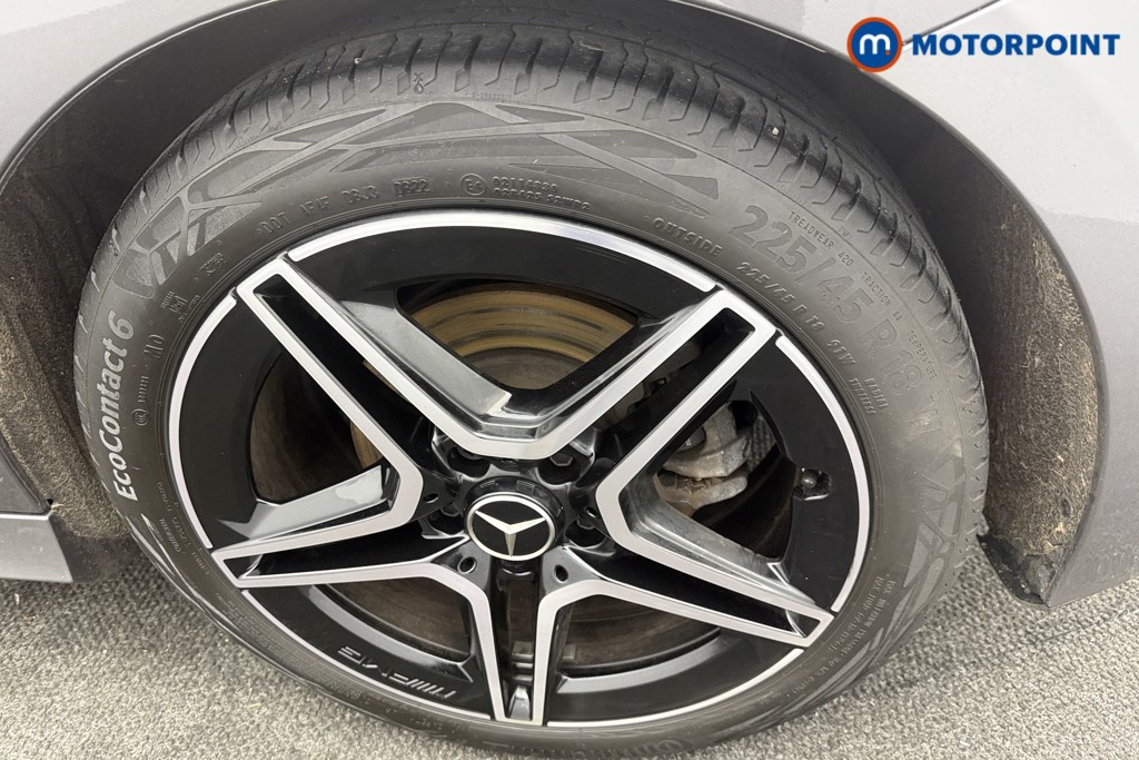 Mercedes-Benz A Class Amg Line Executive Edition Automatic Petrol Hatchback - Stock Number (1612933) - 31st supplementary image