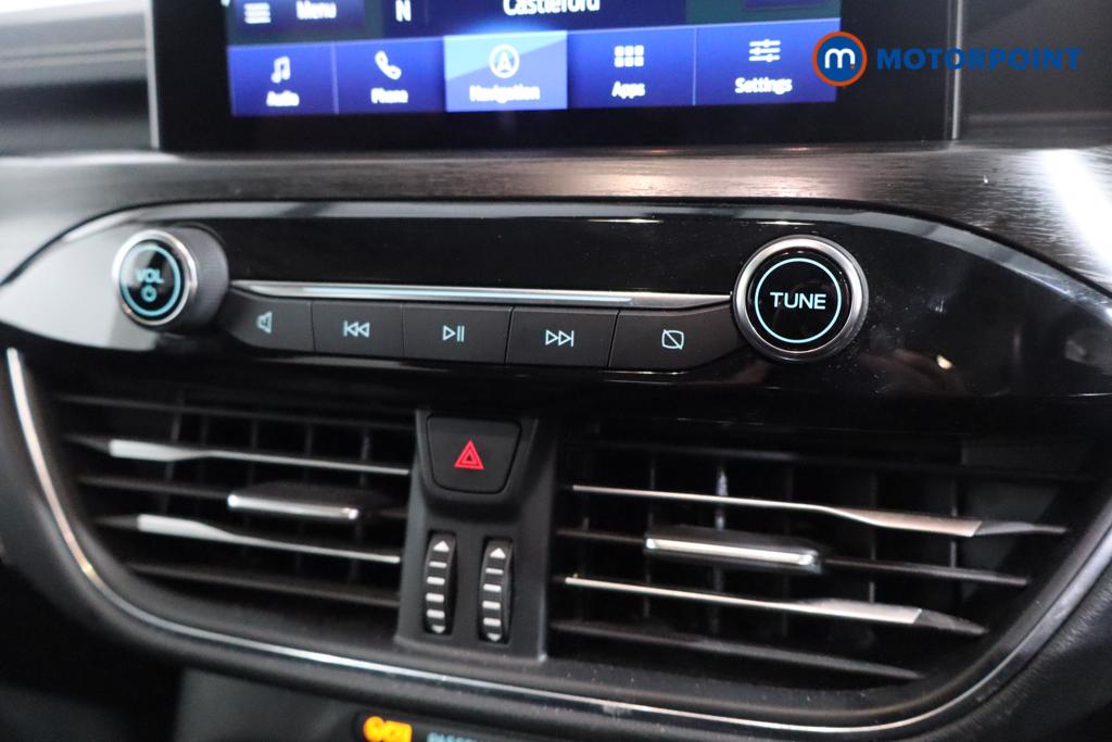 Toyota Yaris Excel Automatic Petrol-Electric Hybrid Hatchback - Stock Number (1612938) - 4th supplementary image