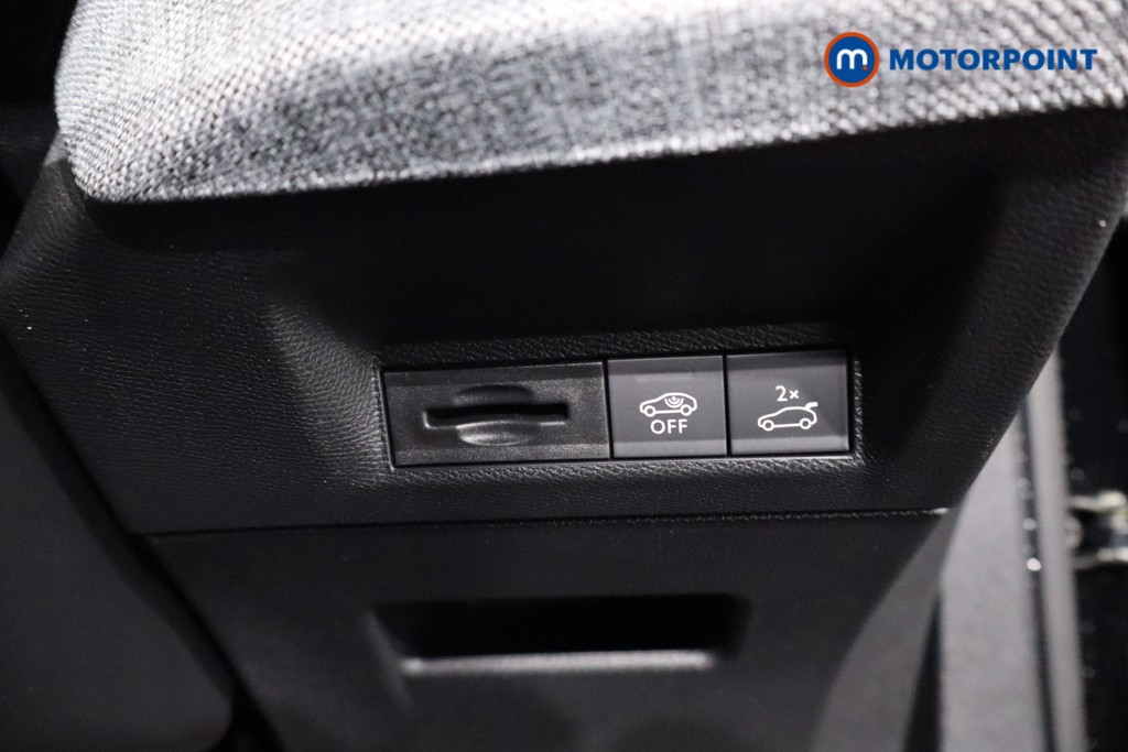 Peugeot 5008 GT Automatic Petrol SUV - Stock Number (1613660) - 21st supplementary image