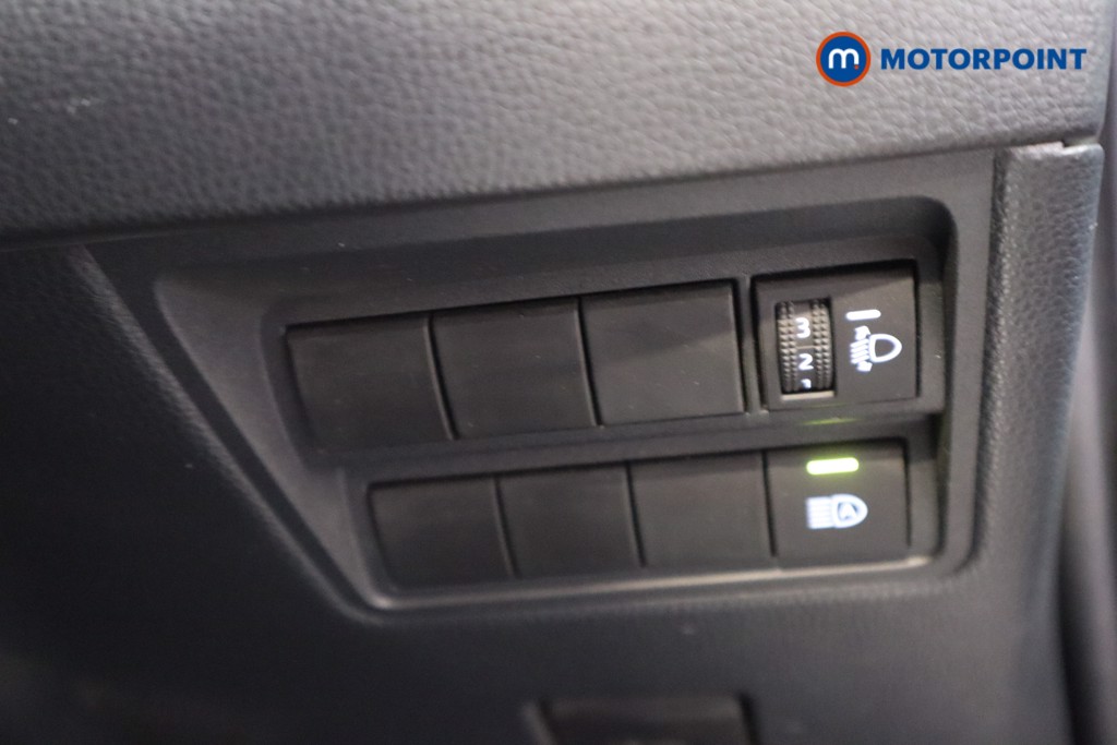 Toyota Yaris Cross Design Automatic Petrol-Electric Hybrid Estate - Stock Number (1613949) - 12th supplementary image