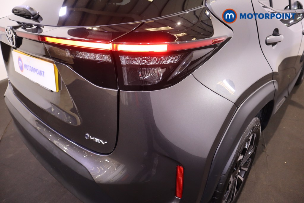 Toyota Yaris Cross Design Automatic Petrol-Electric Hybrid Estate - Stock Number (1613949) - 26th supplementary image