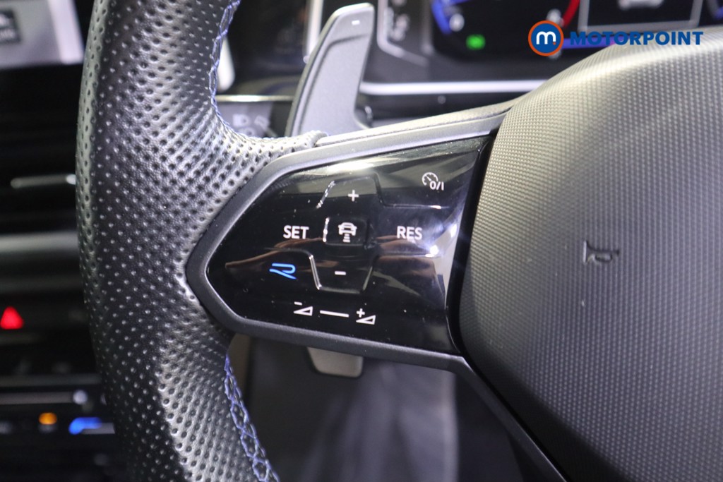 Volkswagen T-Roc R Automatic Petrol SUV - Stock Number (1614245) - 5th supplementary image