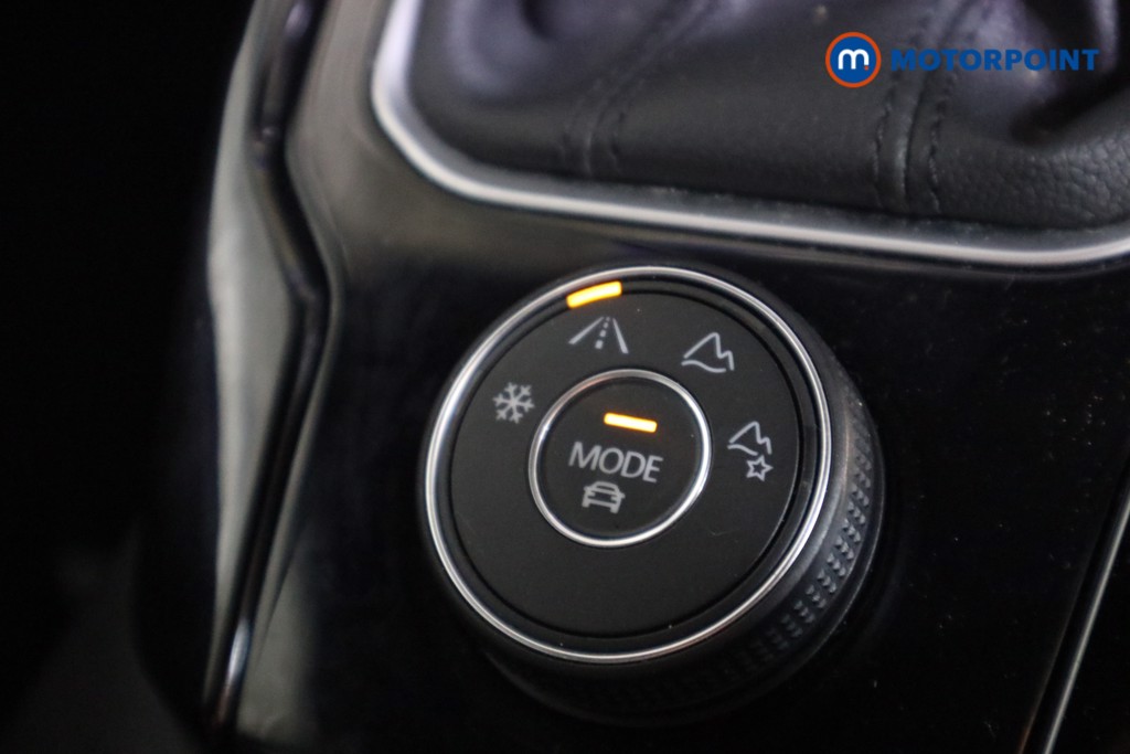 Volkswagen T-Roc R Automatic Petrol SUV - Stock Number (1614245) - 11th supplementary image