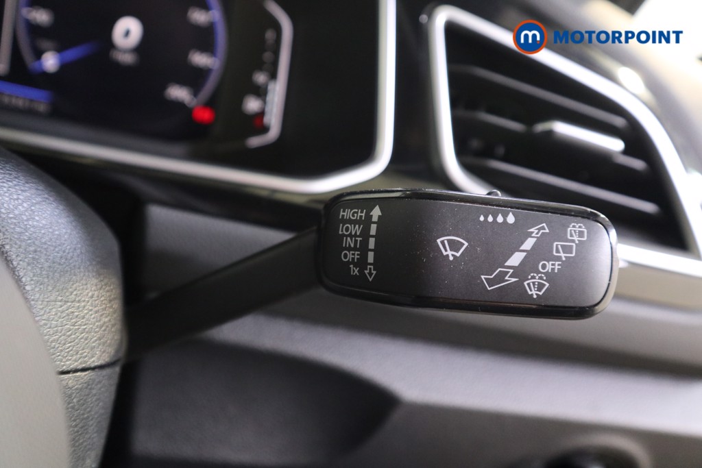 Volkswagen T-Roc R Automatic Petrol SUV - Stock Number (1614245) - 14th supplementary image